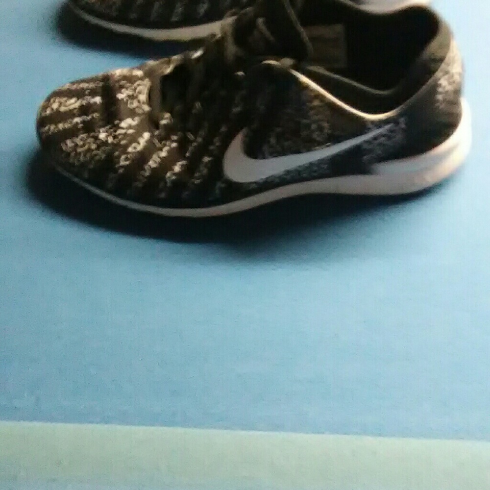 Women shoe